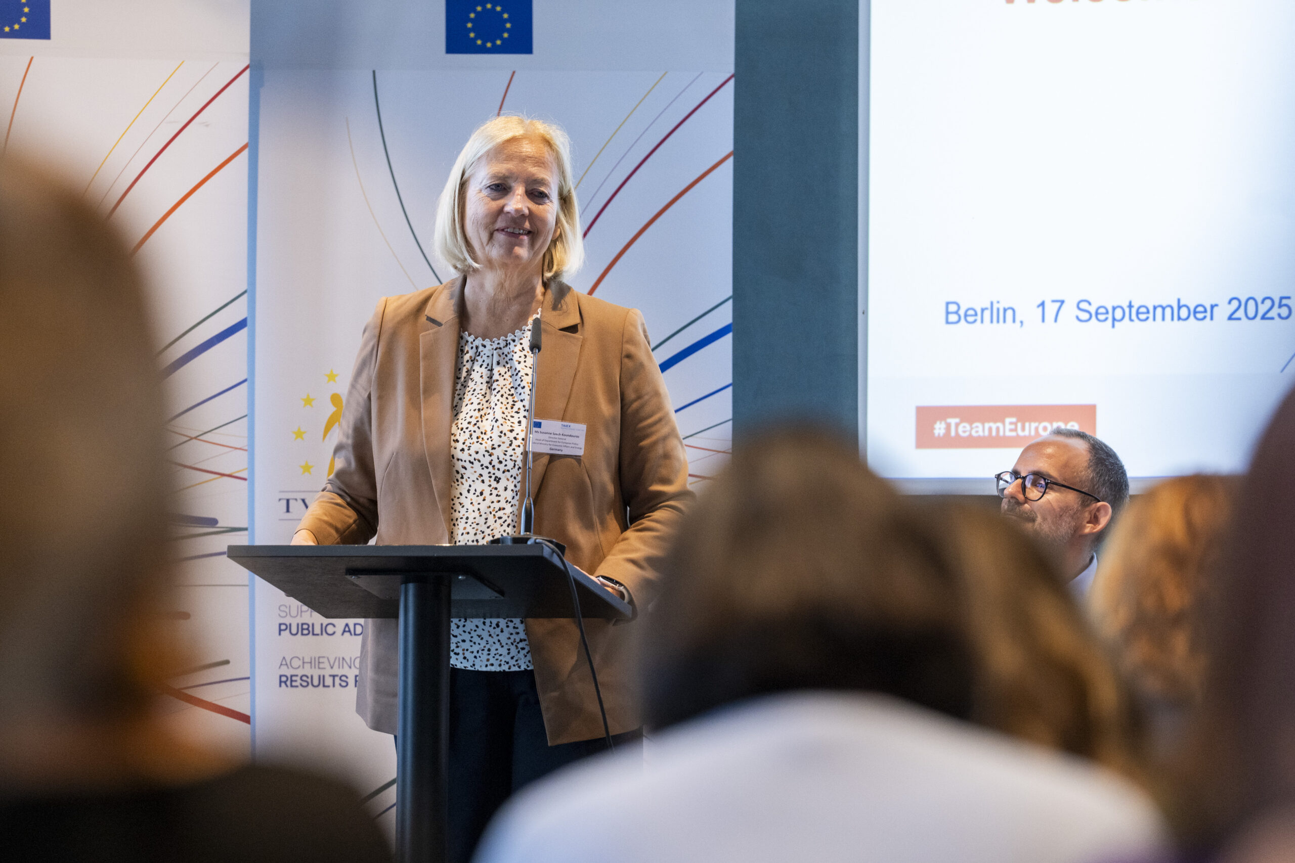 Susanne Szech-Koundouros